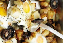 Photo of How to make potato eggs with mushrooms, olive oil and oregano