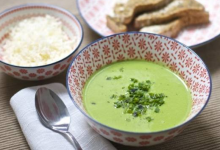 Photo of A simple and quick recipe for pea soup with cheddar cheese