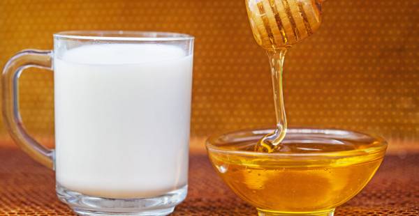 Honey and milk for straightening hair