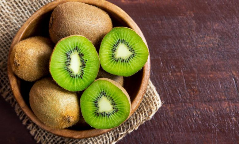 Know the most important properties of kiwi;  Health, skin and hair