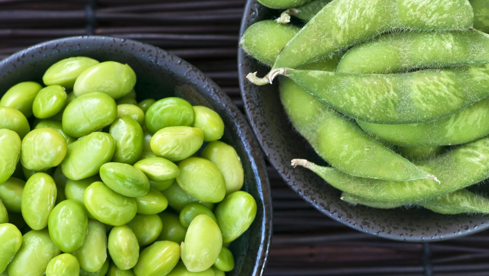 Green soy contains magnesium