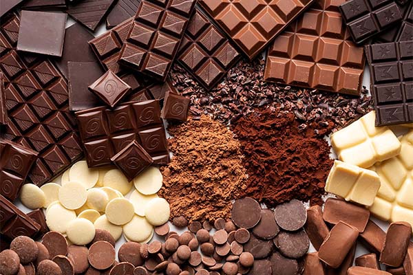 Chocolate is a source of magnesium