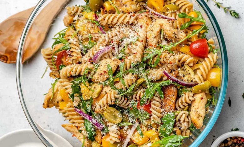 How to prepare pasta salad with chicken?