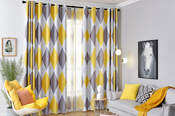 Suitable color for curtains